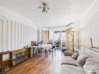 Girton Avenue, Kingsbury, London, NW9