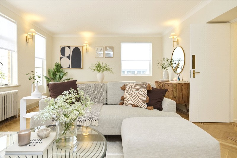 Strathearn Place, London, W2