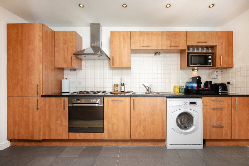 Benwell Road, London, N7