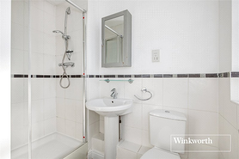 Shillingford Close, Mill Hill East, London, NW7