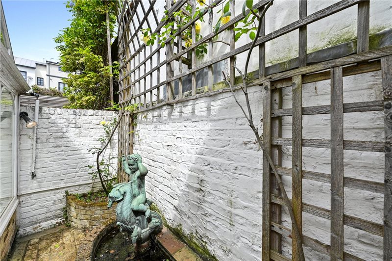 Callcott Street, Kensington, London, W8