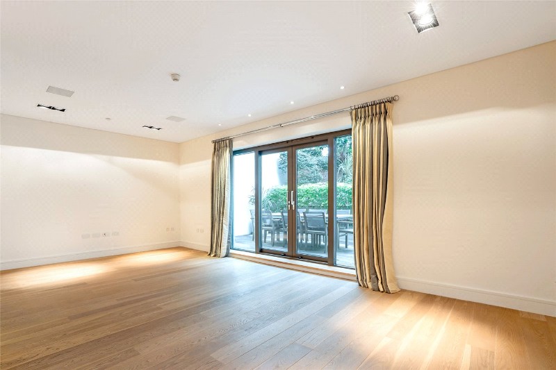 Thornwood Gardens, Kensington, London, W8