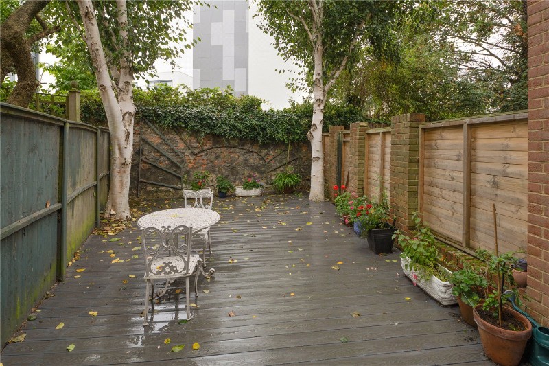 Holman Mews, Canterbury, Kent, CT1