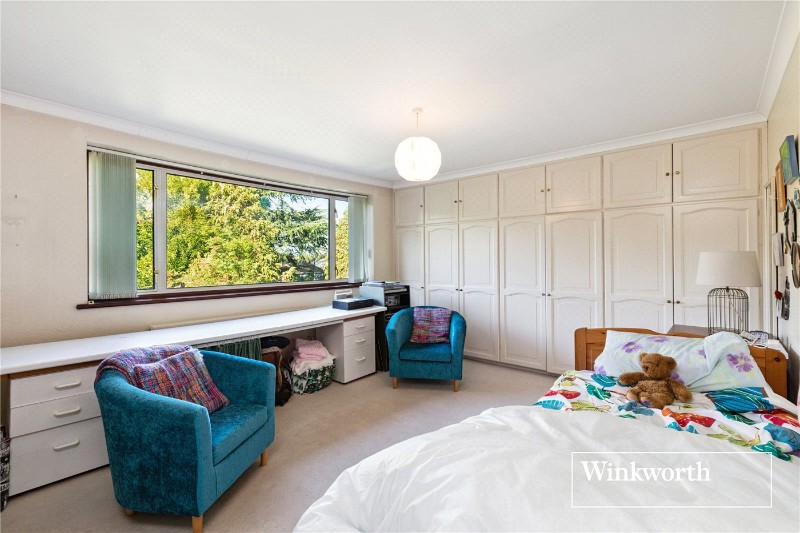 Deacons Hill Road, Elstree, Borehamwood, Hertfordshire, WD6