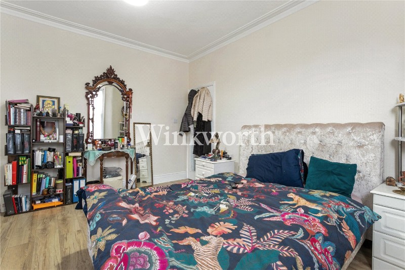 The Crest, London, N13