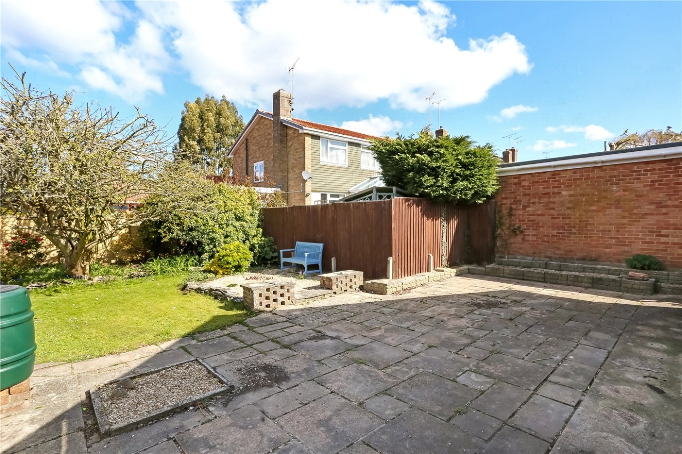 3 bedroom property for sale in Forest Close, North Baddesley