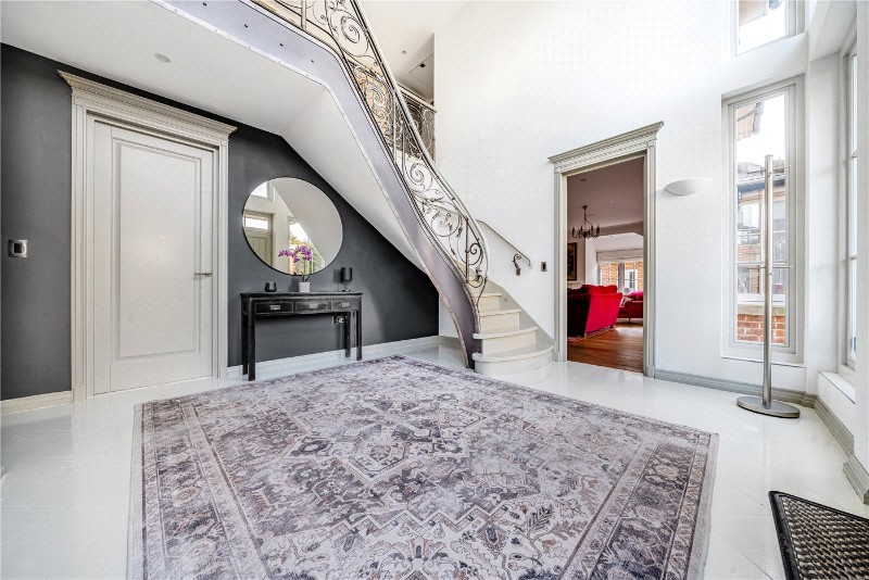 Sunnydell Lane, Farnham, Surrey, GU10