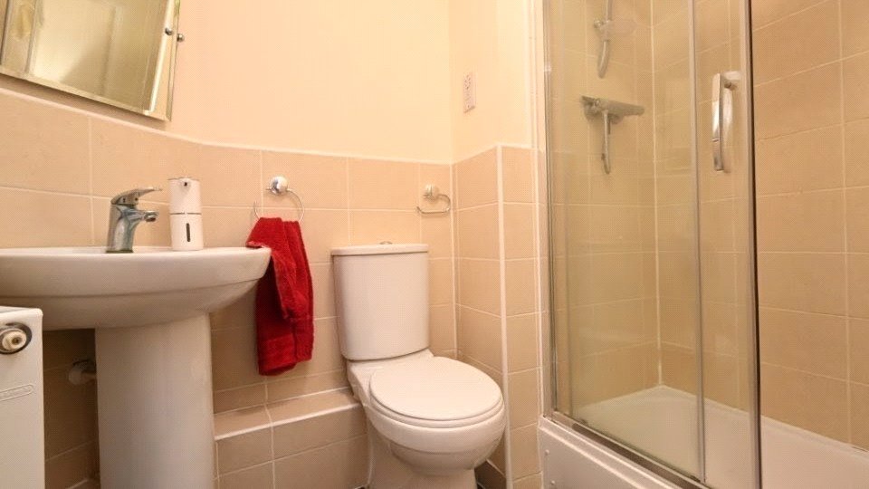 Ensuite Shower