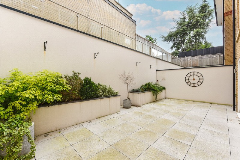 Gunnersbury Mews, London, W4