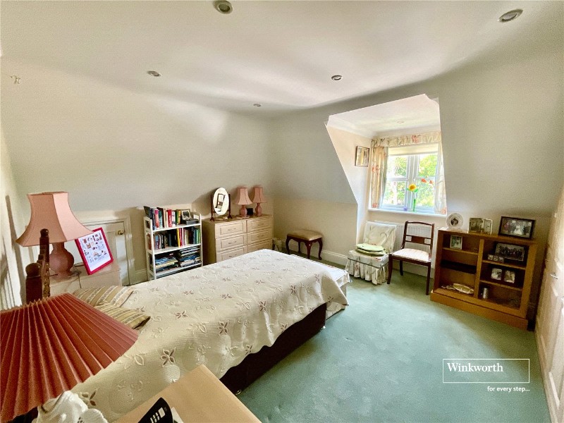 Stuart Road, Highcliffe, Dorset, BH23