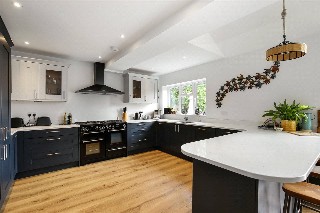 Bereweeke Avenue, Winchester, Hampshire, SO22