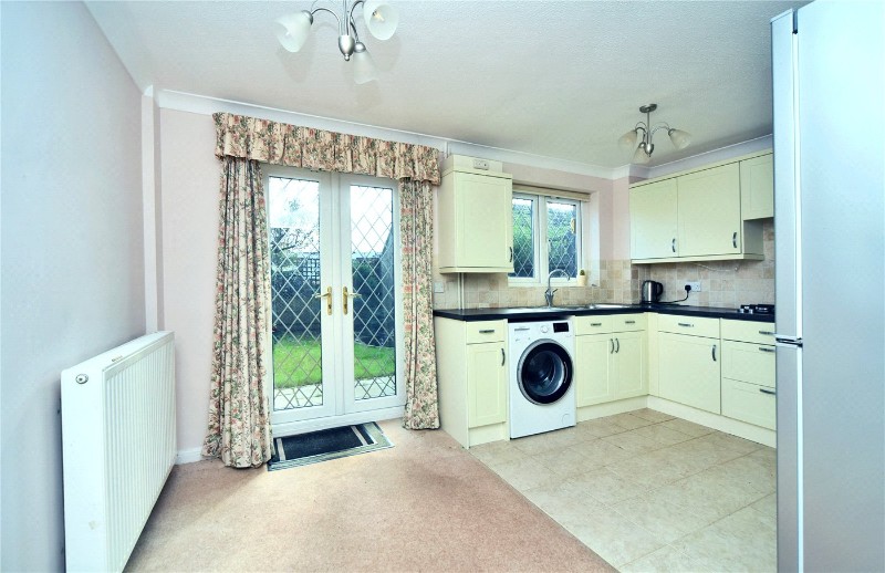 Thurnham Way, Tadworth, Surrey, KT20
