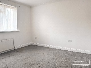 Edgeworth Close, London, NW4