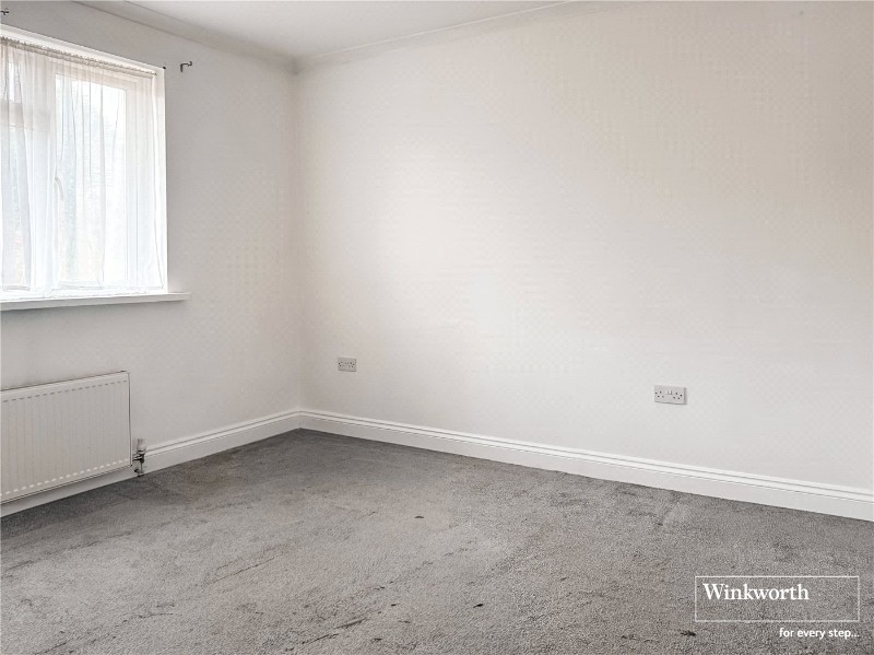 Edgeworth Close, London, NW4