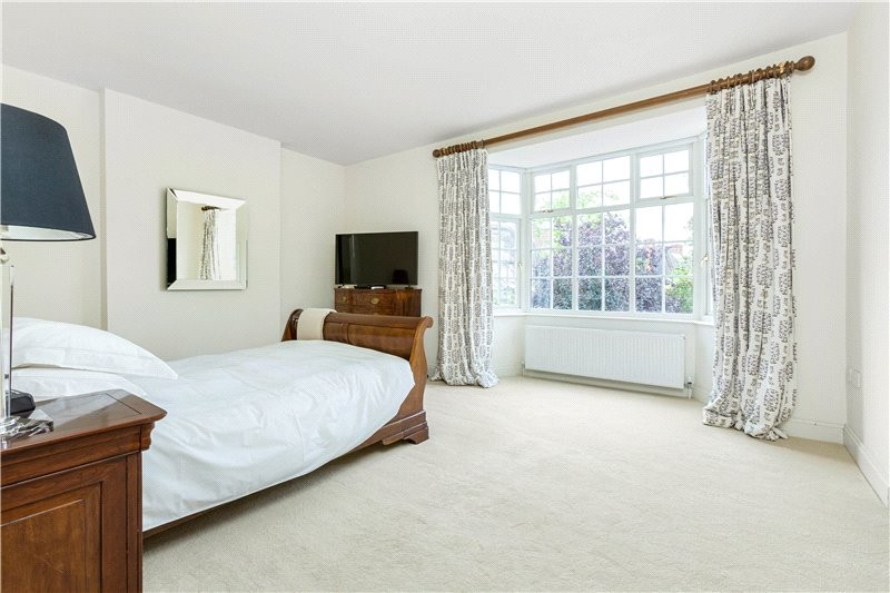 Ferry Road, Barnes, London, SW13
