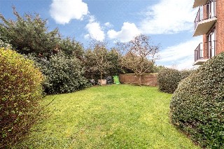 Creffield Road, London, W3