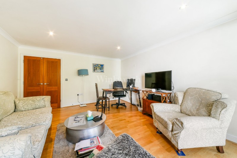 Creswell Drive, Beckenham, BR3