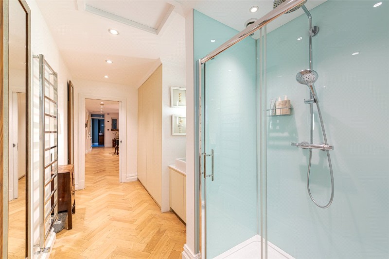 Warwick Square, London, SW1V