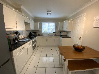 Granary Road, Great Bedwyn, Wiltshire, SN8