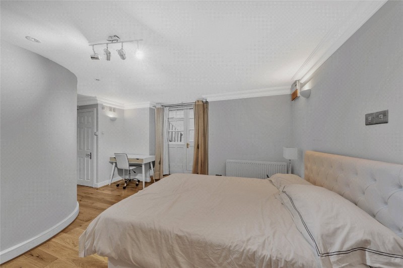Finchley Road, London, NW3