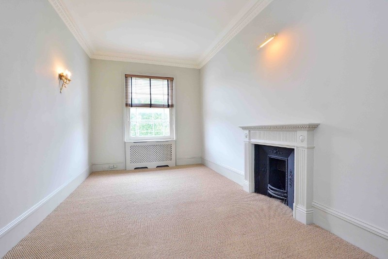 Warwick Avenue, Little Venice, London, W9
