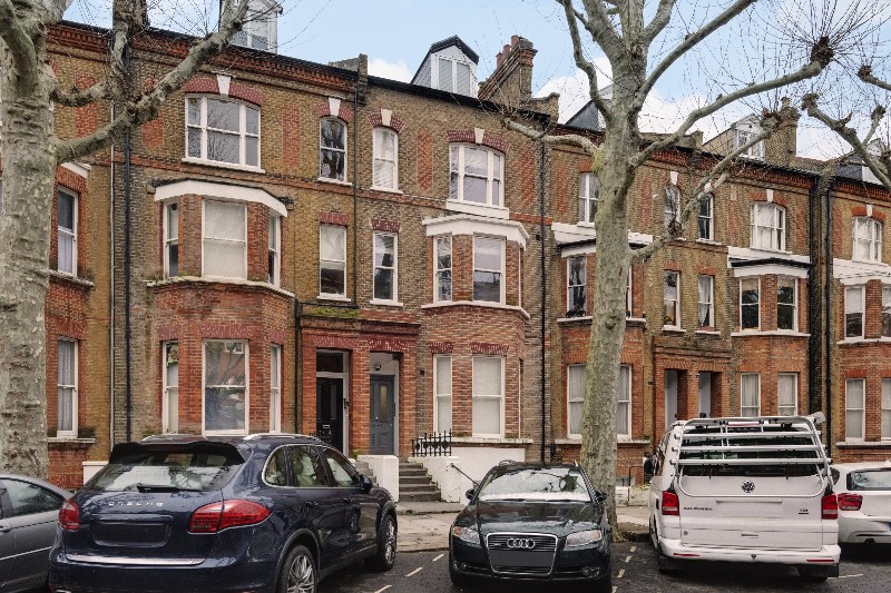 Randolph Avenue, London, W9