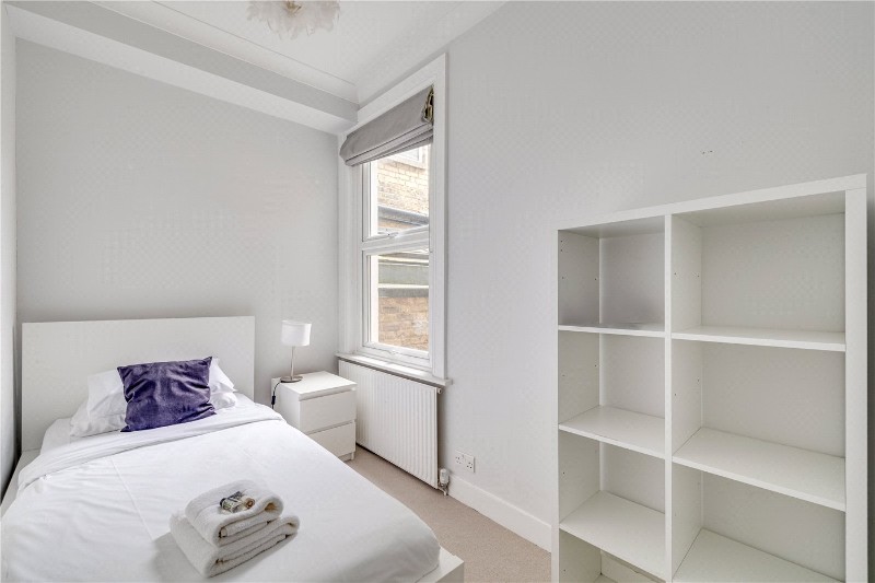 Crabtree Lane, London, SW6