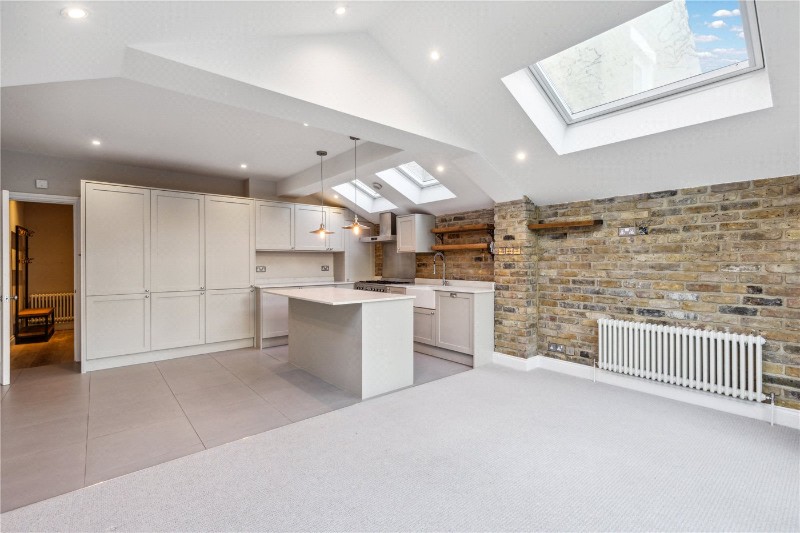 Tranmere Road, London, SW18