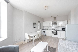 Upper Tooting Road, London, SW17