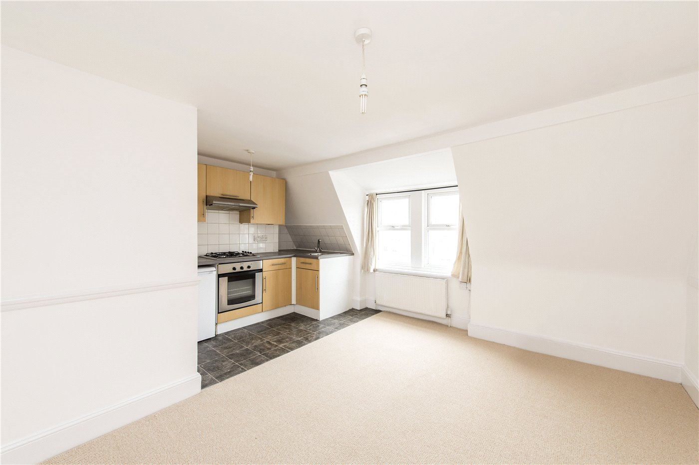 Reception/Kitchen