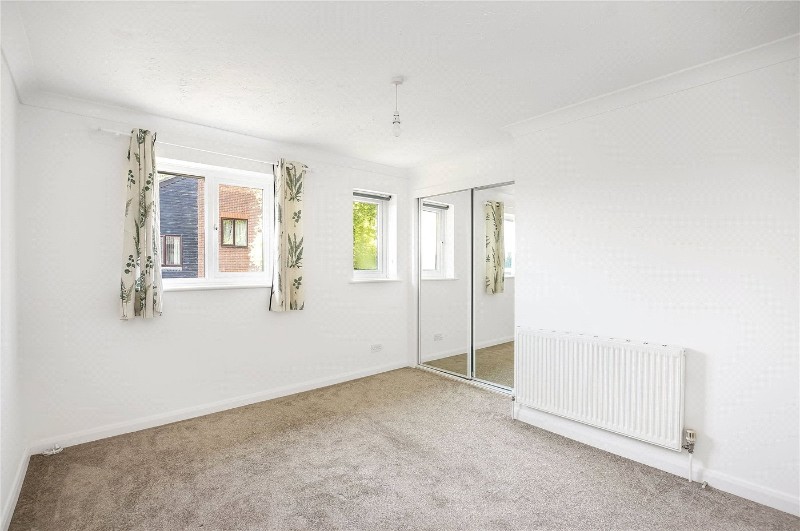 Kestrel Close, Winchester, Hampshire, SO22