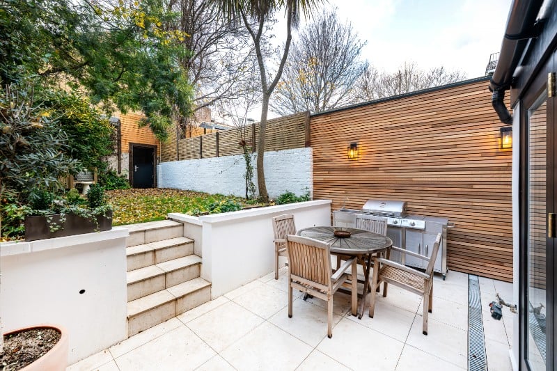 Westbourne Park Road, London, W11