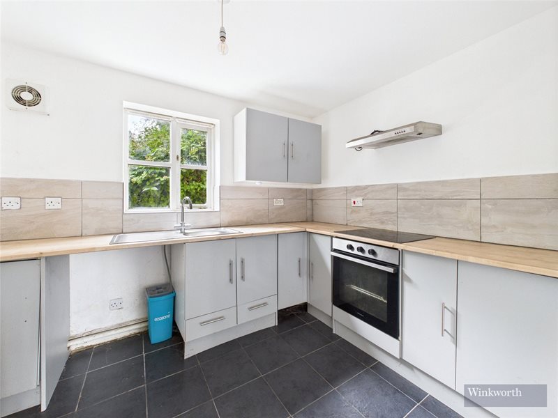 Donald Woods Gardens, Surbiton, KT5