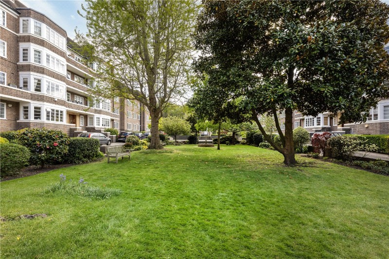 Putney Heath, London, SW15