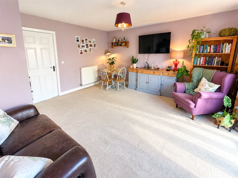Ascot Close, Bourne, Lincolnshire, PE10