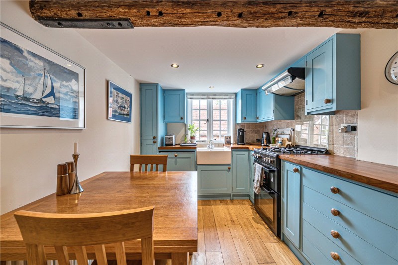 Swan Street, Kingsclere, Newbury, Hampshire, RG20