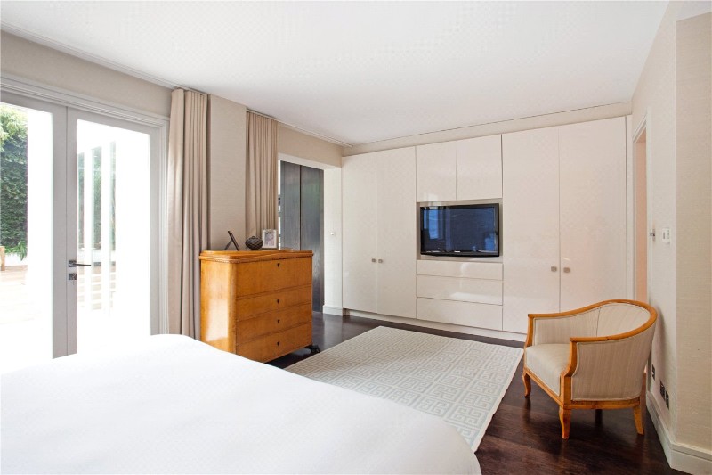 Chepstow Villas, London, W11