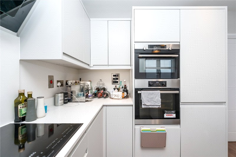 Springfield Lane, Weybridge, Surrey, KT13