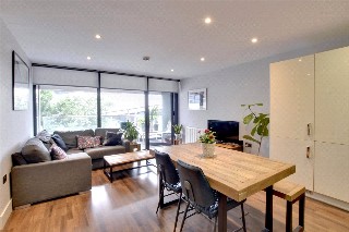 Lambarde Square, Greenwich, London, SE10