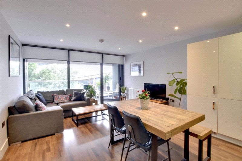 Lambarde Square, Greenwich, London, SE10