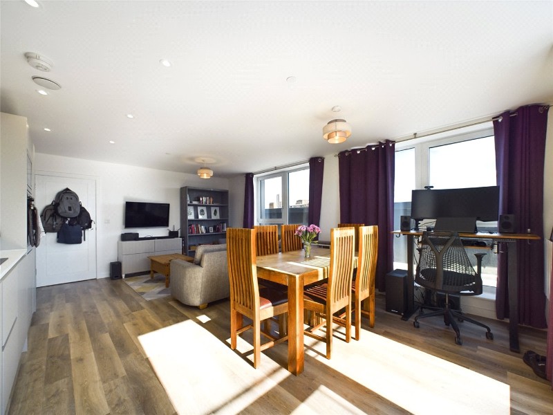 392 - 394, Seven Sisters Road, London, N4