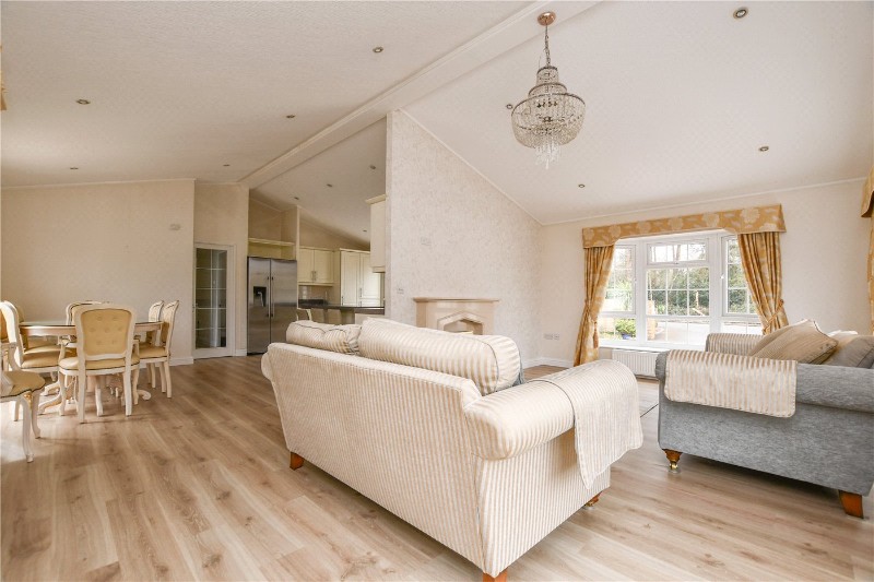 Pinewood Park, Wokingham, Berkshire, RG40