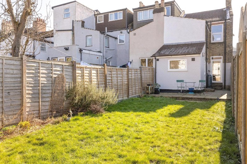 Livingstone Road, Thornton Heath, CR7
