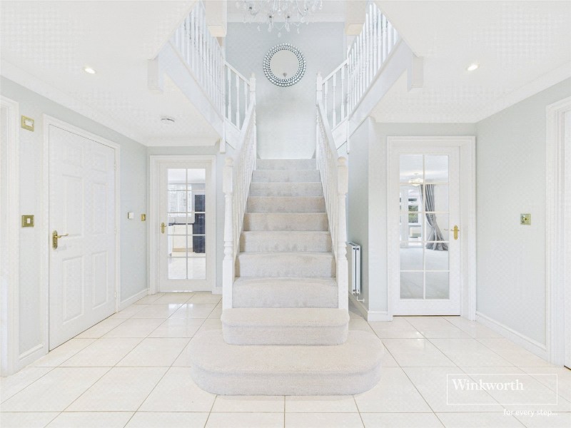 Rosyth Gardens, Newbury, Berkshire, RG14