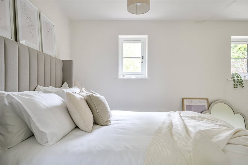 Greenhouse Road, All Cannings, Devizes, Wiltshire, SN10