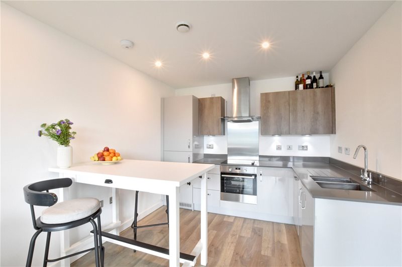 6 Hawthorne Crescent, Greenwich, London, SE10