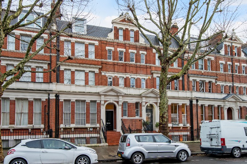 Sutherland Avenue, London, W9
