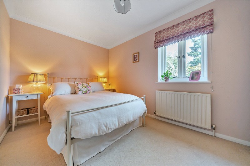 Upper Hale Road, Farnham, Surrey, GU9