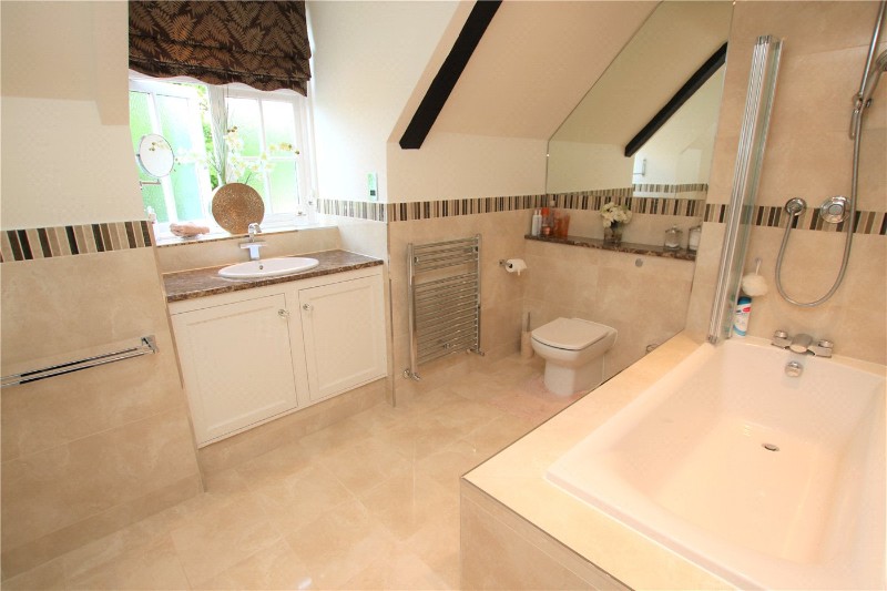Calcot Court, Calcot, Reading, Berkshire, RG31