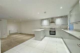 Oak End Way, Gerrards Cross, SL9